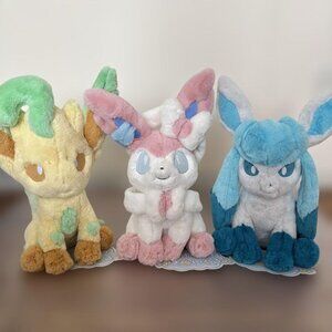 NEW Lot 3 Pokemon Eevee Comfy Friends